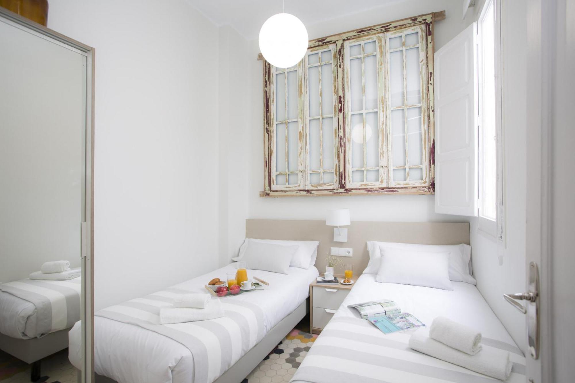 Singularstays Parque Central Valencia Exterior photo