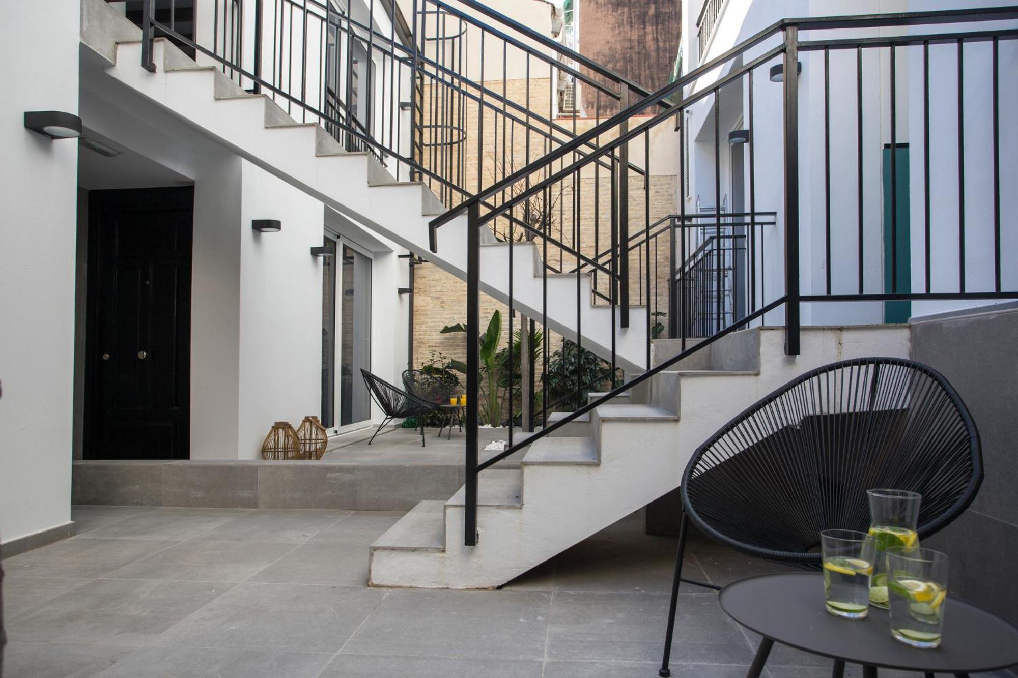 Singularstays Parque Central Valencia Exterior photo