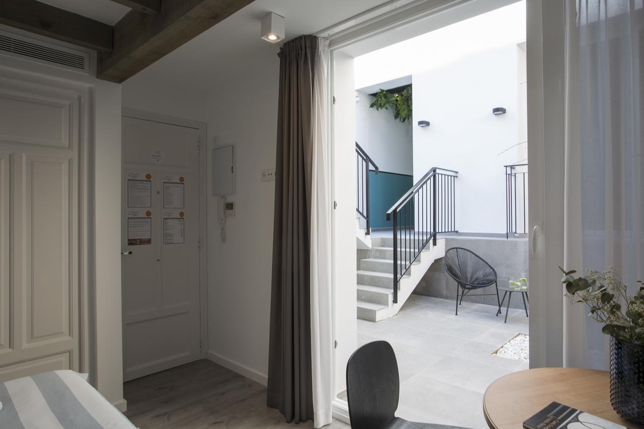 Singularstays Parque Central Valencia Exterior photo
